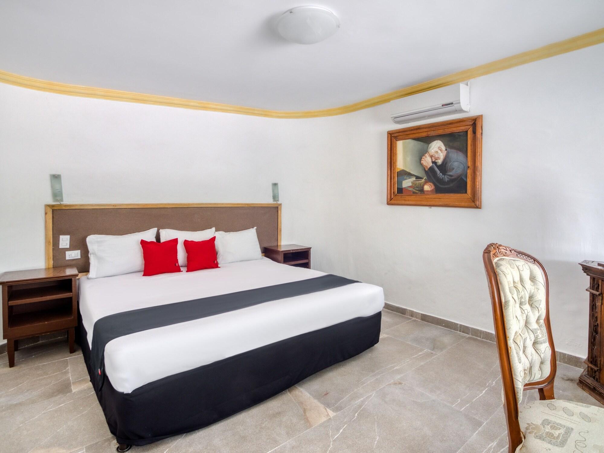 Capital O Gran Hotel Campestre 塞拉亚 外观 照片