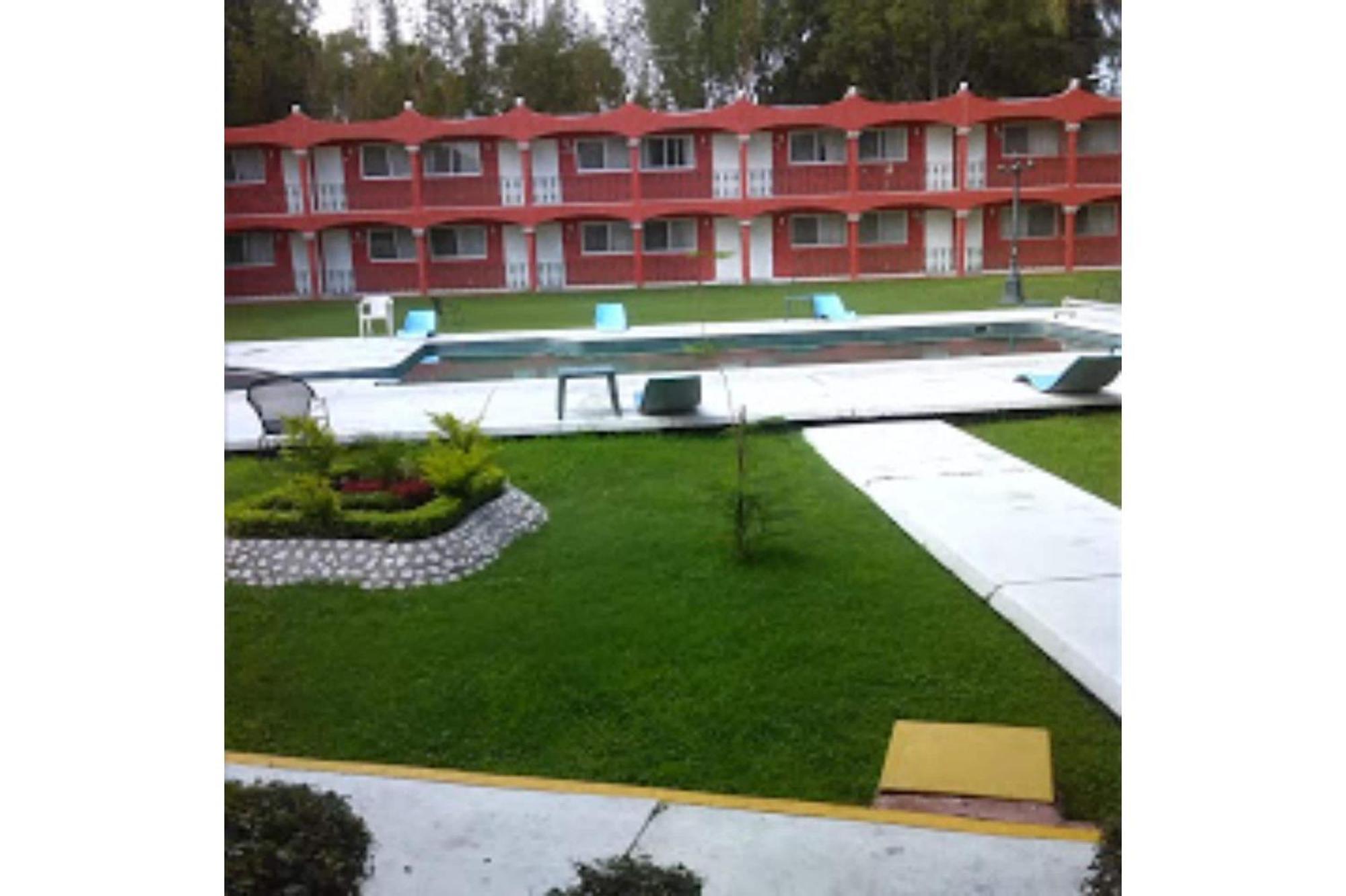 Capital O Gran Hotel Campestre 塞拉亚 外观 照片