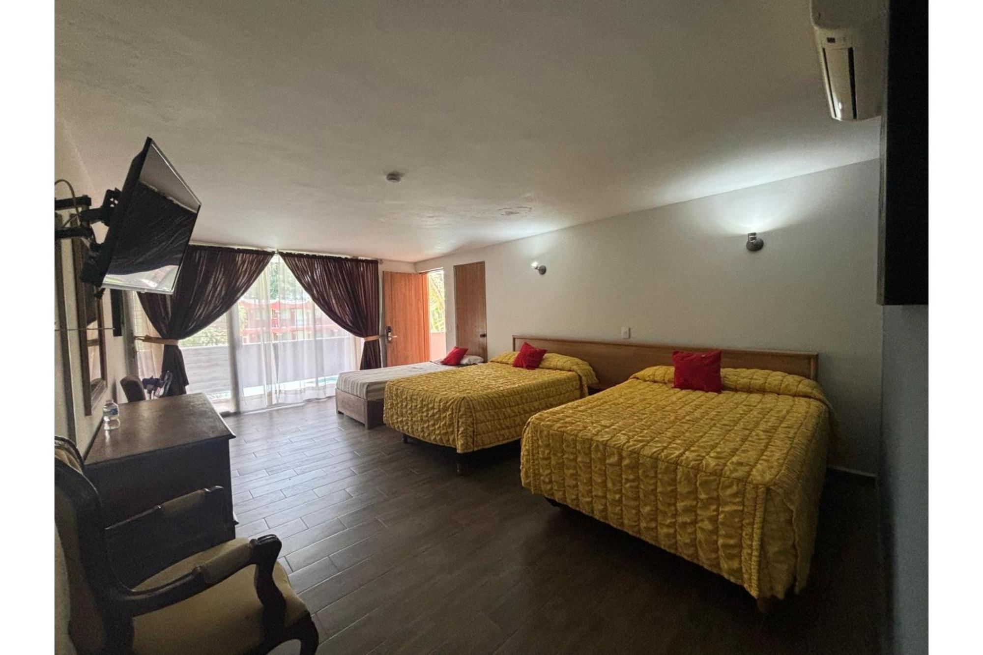 Capital O Gran Hotel Campestre 塞拉亚 外观 照片