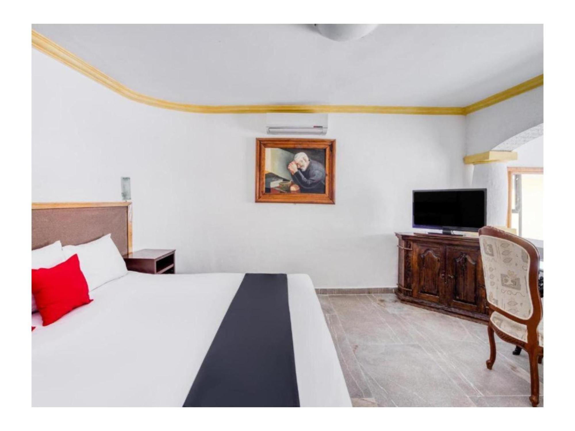 Capital O Gran Hotel Campestre 塞拉亚 外观 照片
