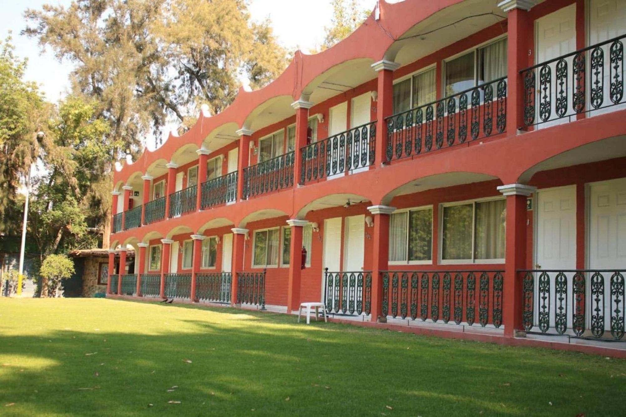 Capital O Gran Hotel Campestre 塞拉亚 外观 照片